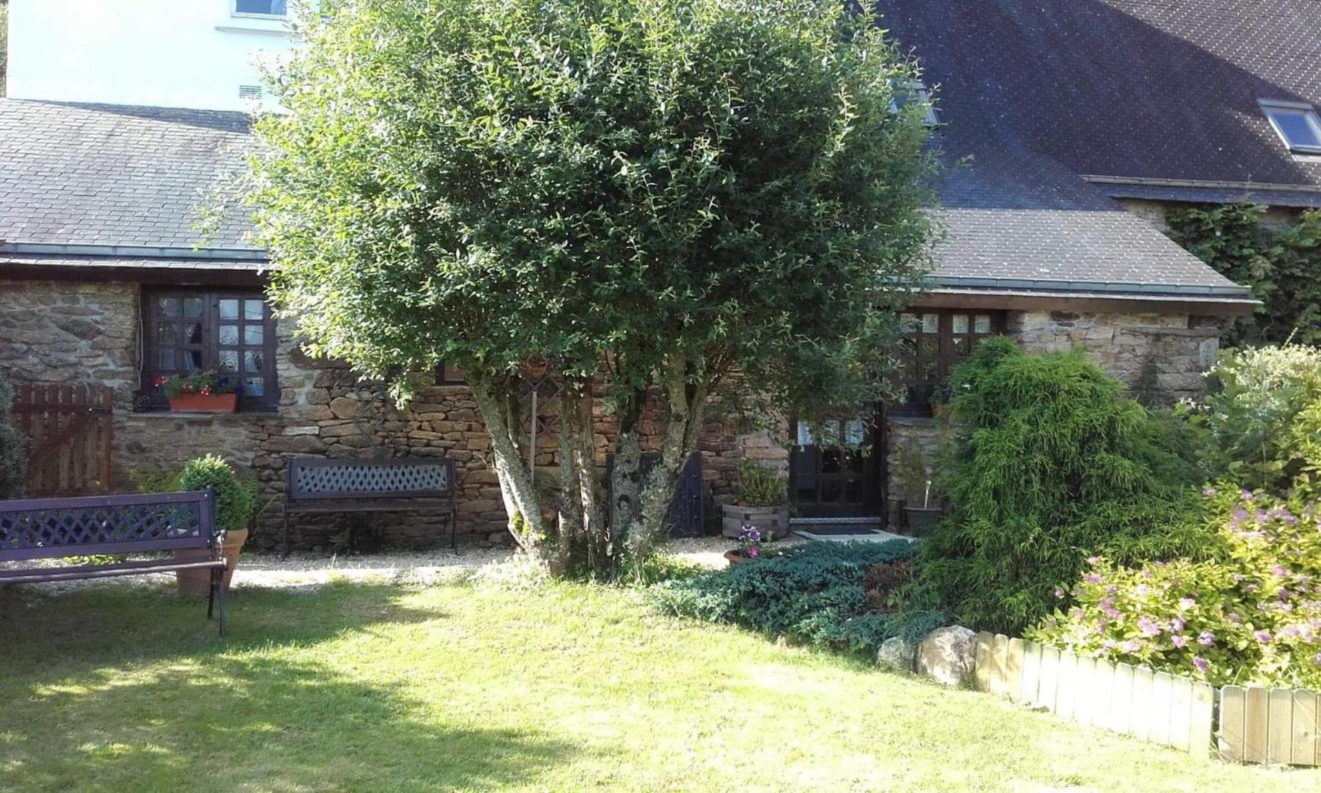 Gites De Camors Exteriör bild